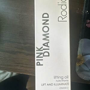 Rodial Lifting Oil with Vitamin C